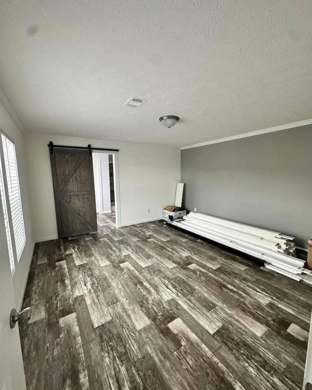 The Stonegate Manor, photo 10 of 10
