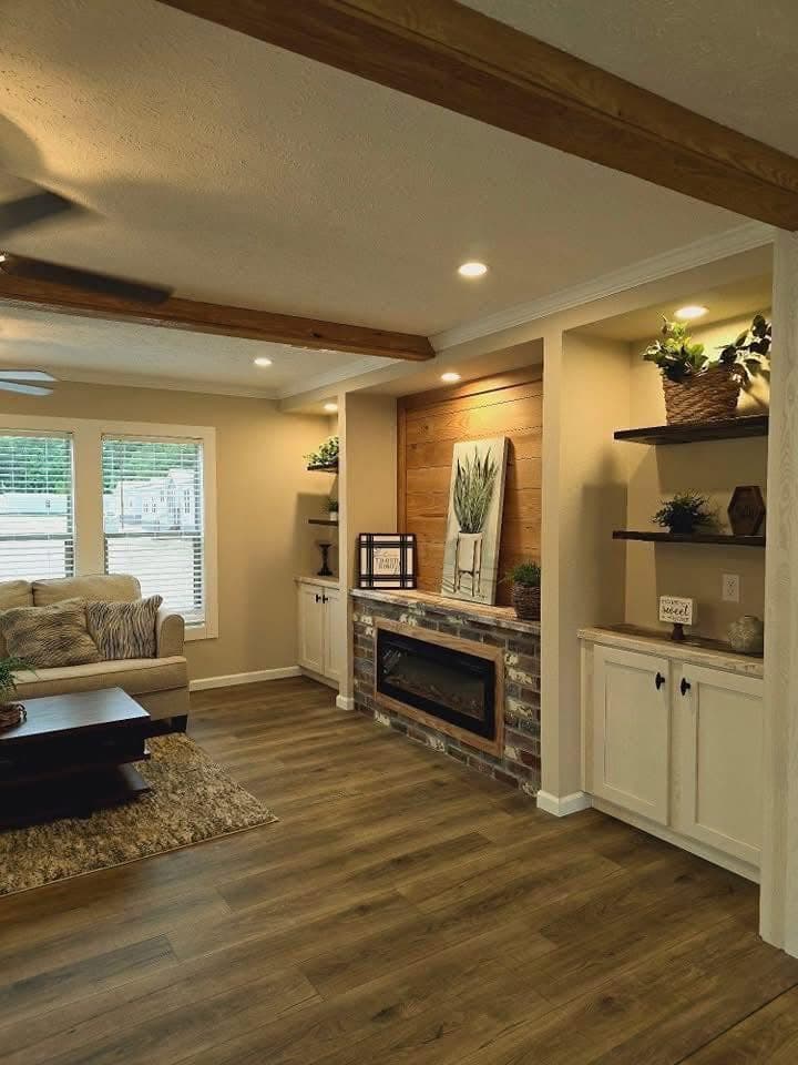The Upshaw, photo 7 of 19