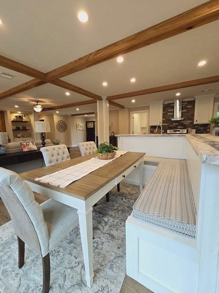 The Upshaw, photo 14 of 19