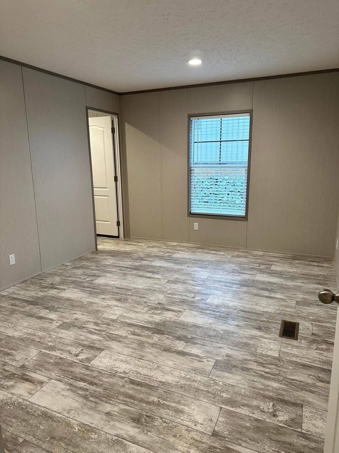 The Maplewood, photo 15 of 18